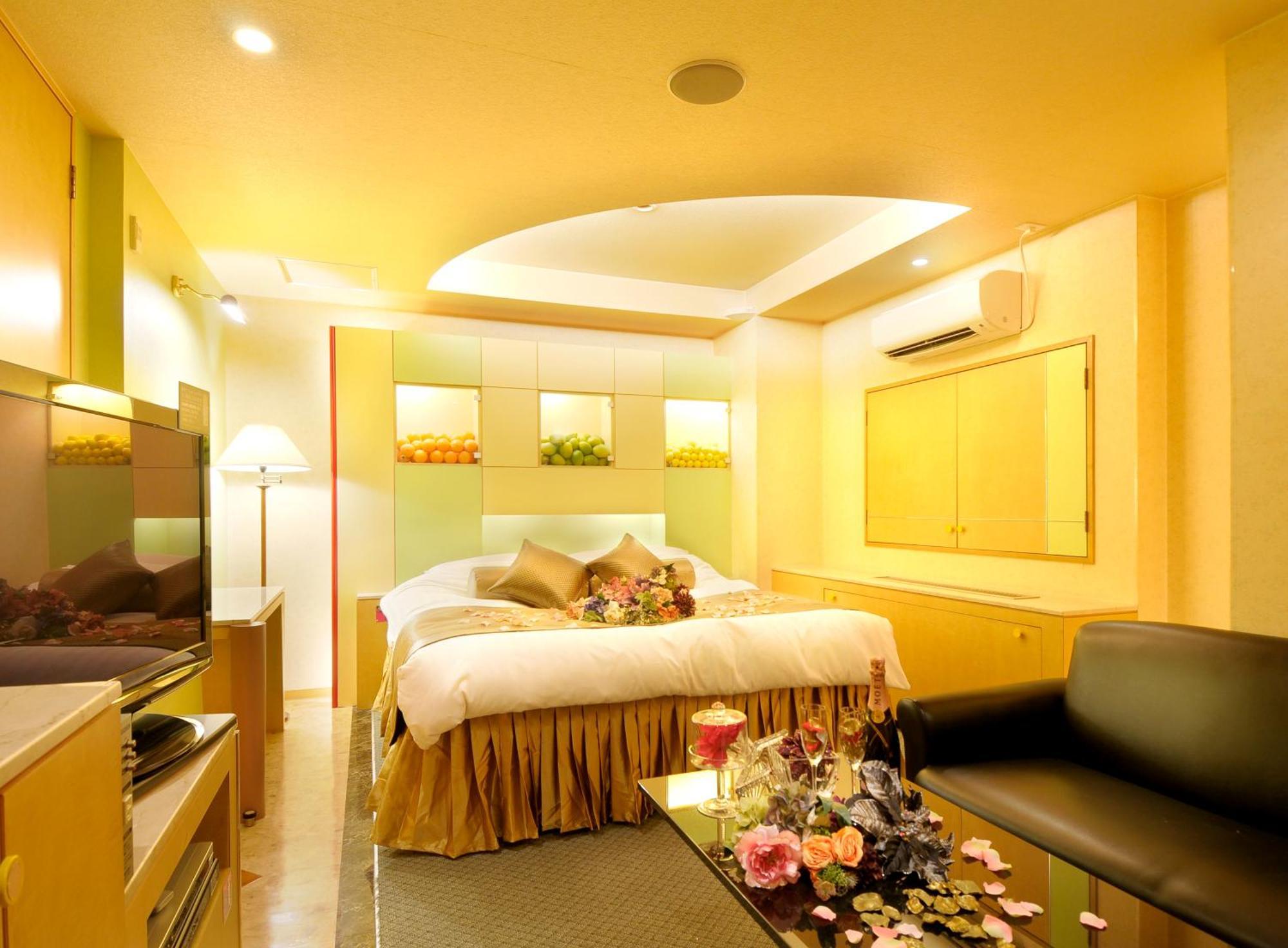 Hotel Love Ikutama -Adult Only Osaka Zewnętrze zdjęcie