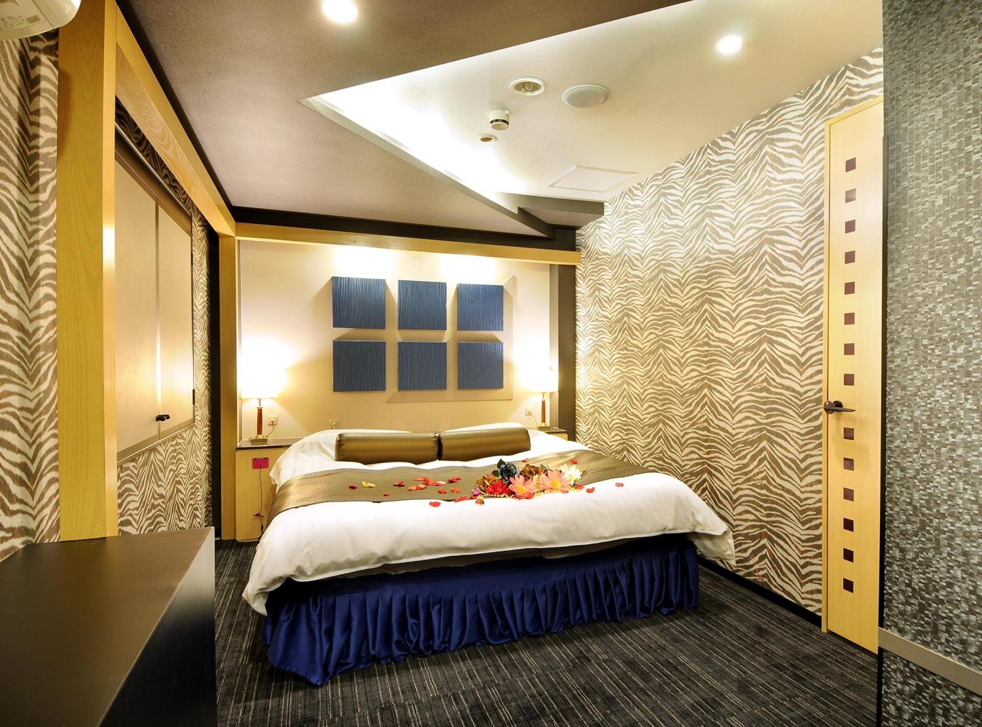Hotel Love Ikutama -Adult Only Osaka Zewnętrze zdjęcie