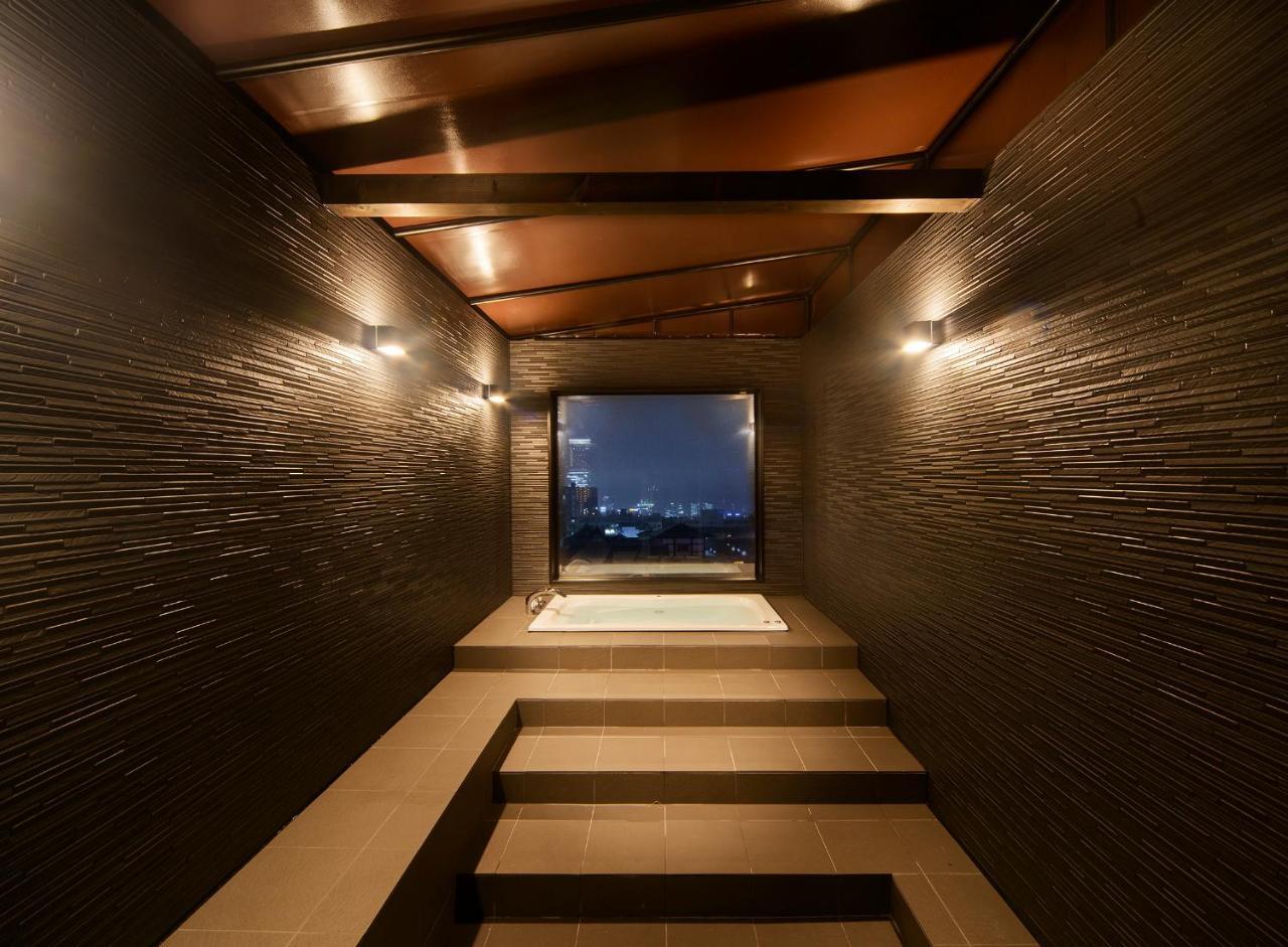 Hotel Love Ikutama -Adult Only Osaka Zewnętrze zdjęcie